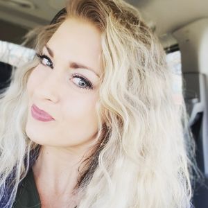 Meet your Posher, Mindy